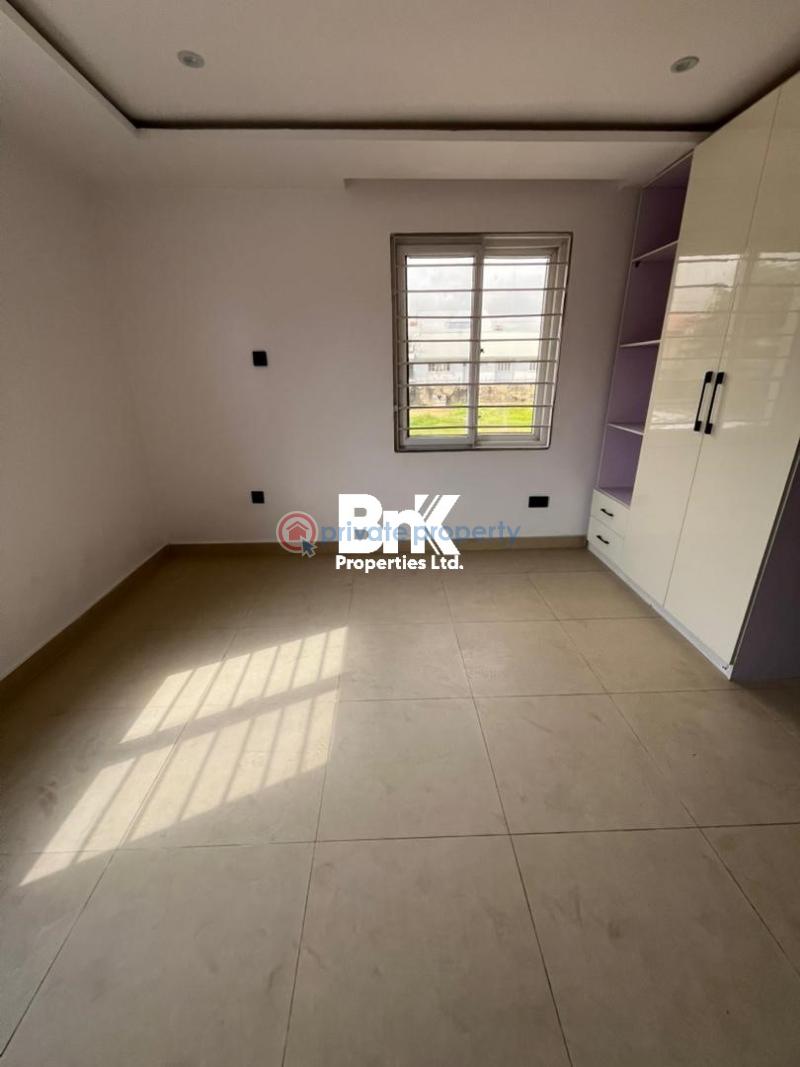 Modern 3-bedroom apartment - 15 3 bedroom Block Of Flats For Sale Lekki Phase 1 Lagos - 15
