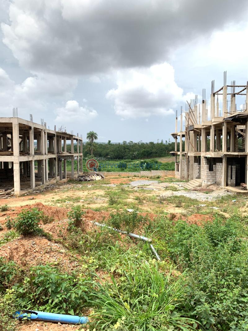 3 bedroom Flat & Apartment For Sale Gaduwa Abuja Phase 2  - 5