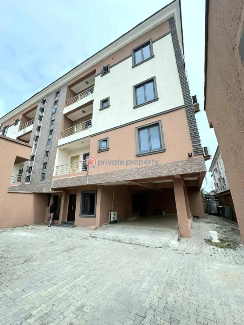 3 bedroom Flat & Apartment For Rent Lekki Phase 1 Lagos - 0