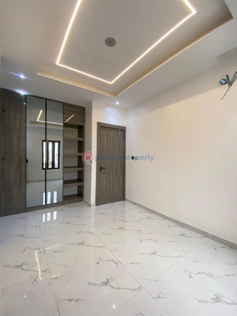 3 bedroom Flat & Apartment For Sale Lekki Phase 1 Lagos - 4