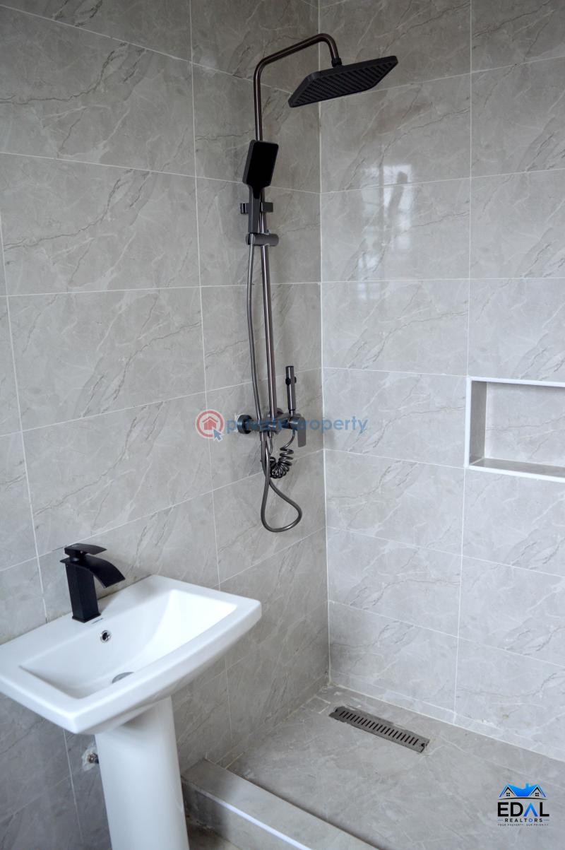 3 bedroom Flat & Apartment For Sale Pedro Gbagada Lagos - 9