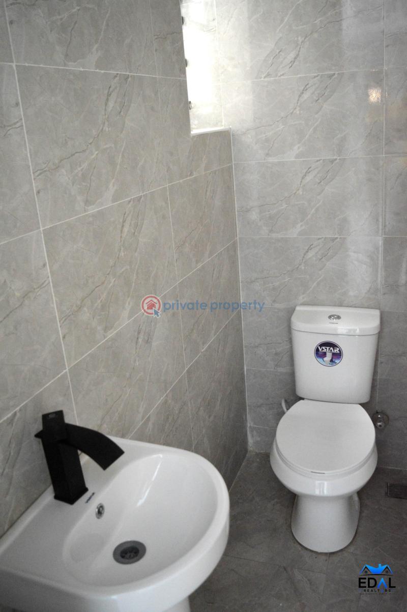 3 bedroom Flat & Apartment For Sale Pedro Gbagada Lagos - 11