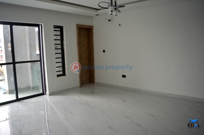 3 bedroom Flat & Apartment For Sale Pedro Gbagada Lagos - 3