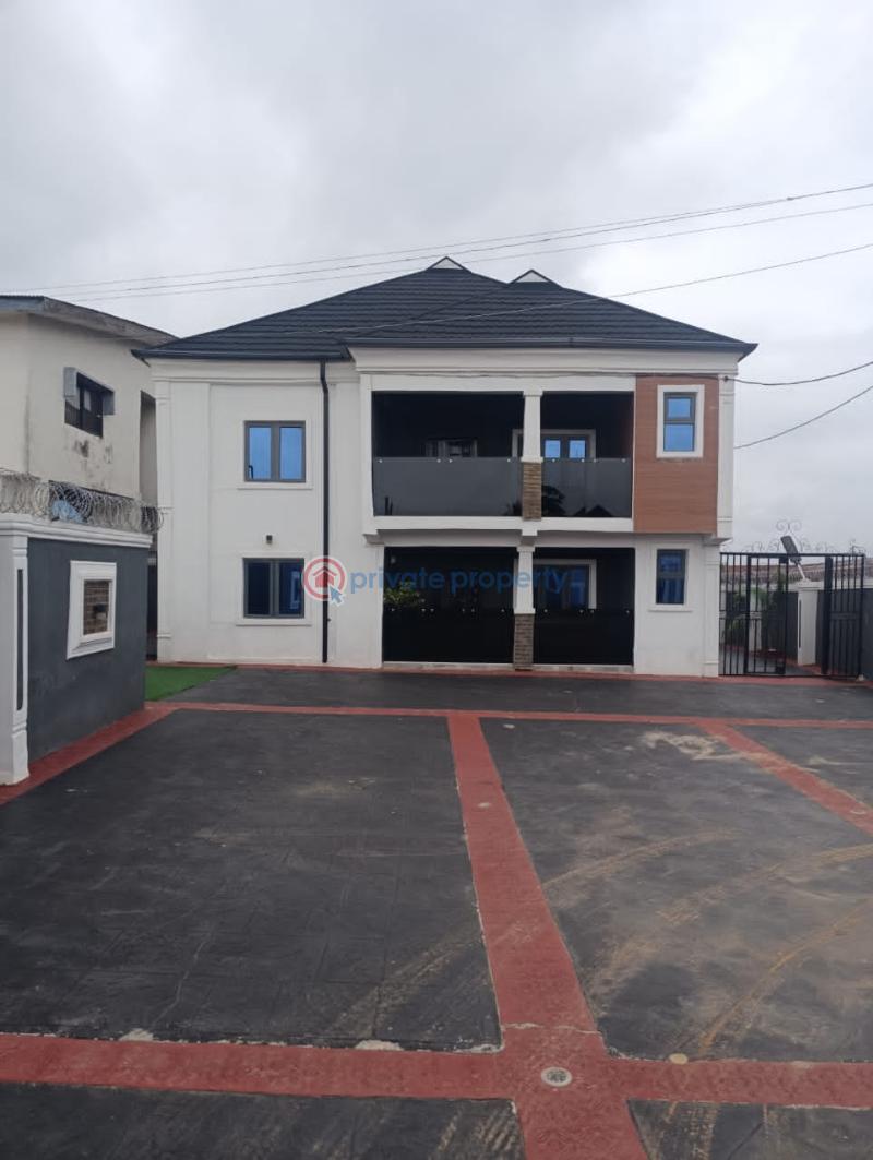 House For Rent Alexander, Johnson Awe, Ibadan. Ibadan Oyo - 0