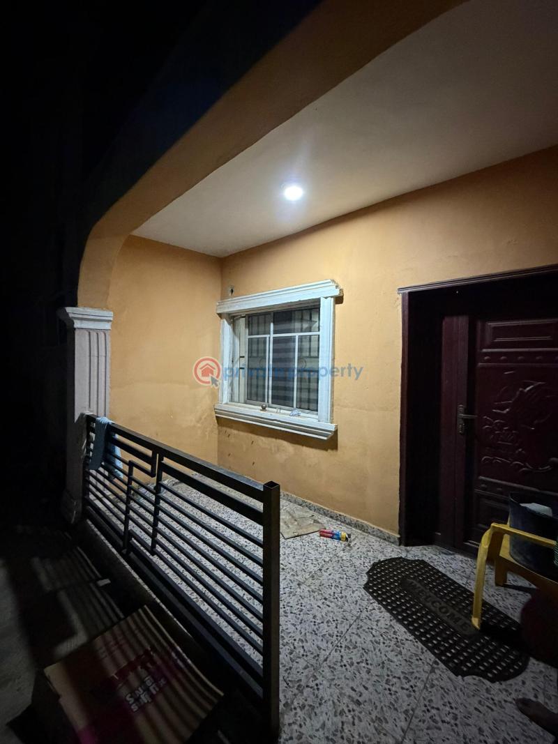 House For Rent Location: Kolapo Ishola Gra, Akobo, Ibadan Akobo Ibadan Oyo - 1