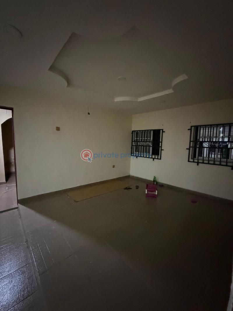 House For Rent Location: Kolapo Ishola Gra, Akobo, Ibadan Akobo Ibadan Oyo - 5