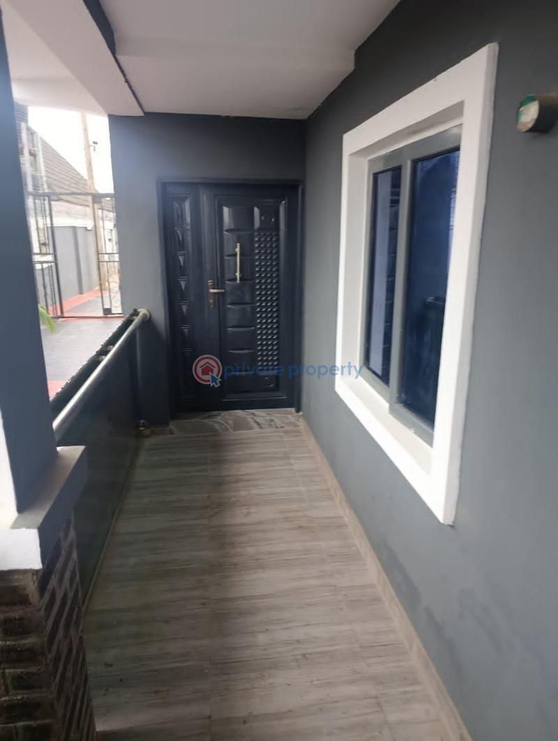 3 bedroom Block Of Flats For Rent Alexander, Johnson Awe Oluyole Estate Ibadan Oyo - 11
