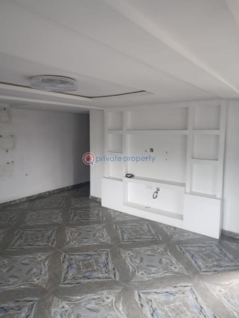 3 bedroom Block Of Flats For Rent Alexander, Johnson Awe Oluyole Estate Ibadan Oyo - 0