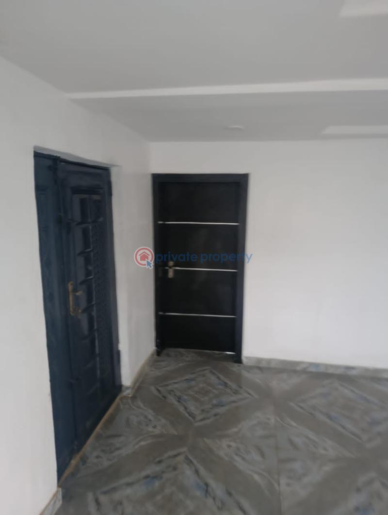 3 bedroom Block Of Flats For Rent Alexander, Johnson Awe Oluyole Estate Ibadan Oyo - 12