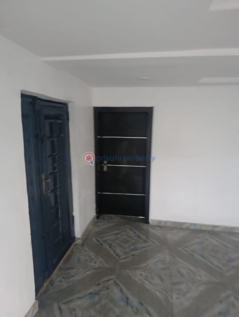 House For Rent Alexander, Johnson Awe, Ibadan. Ibadan Oyo - 4