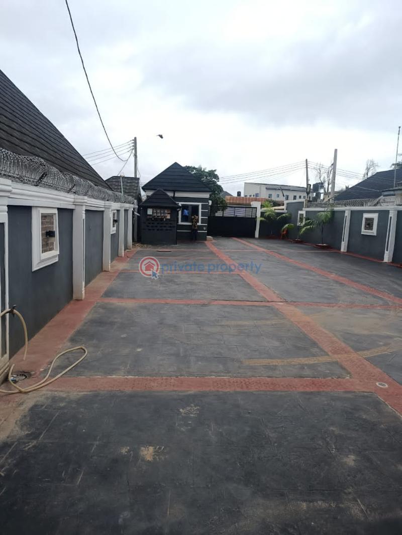 House For Rent Alexander, Johnson Awe, Ibadan. Ibadan Oyo - 1