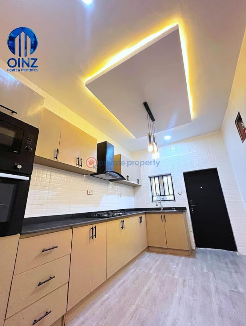 3 bedroom Block Of Flats For Sale Merridean Estate Eputu Ibeju-Lekki Lagos - 0