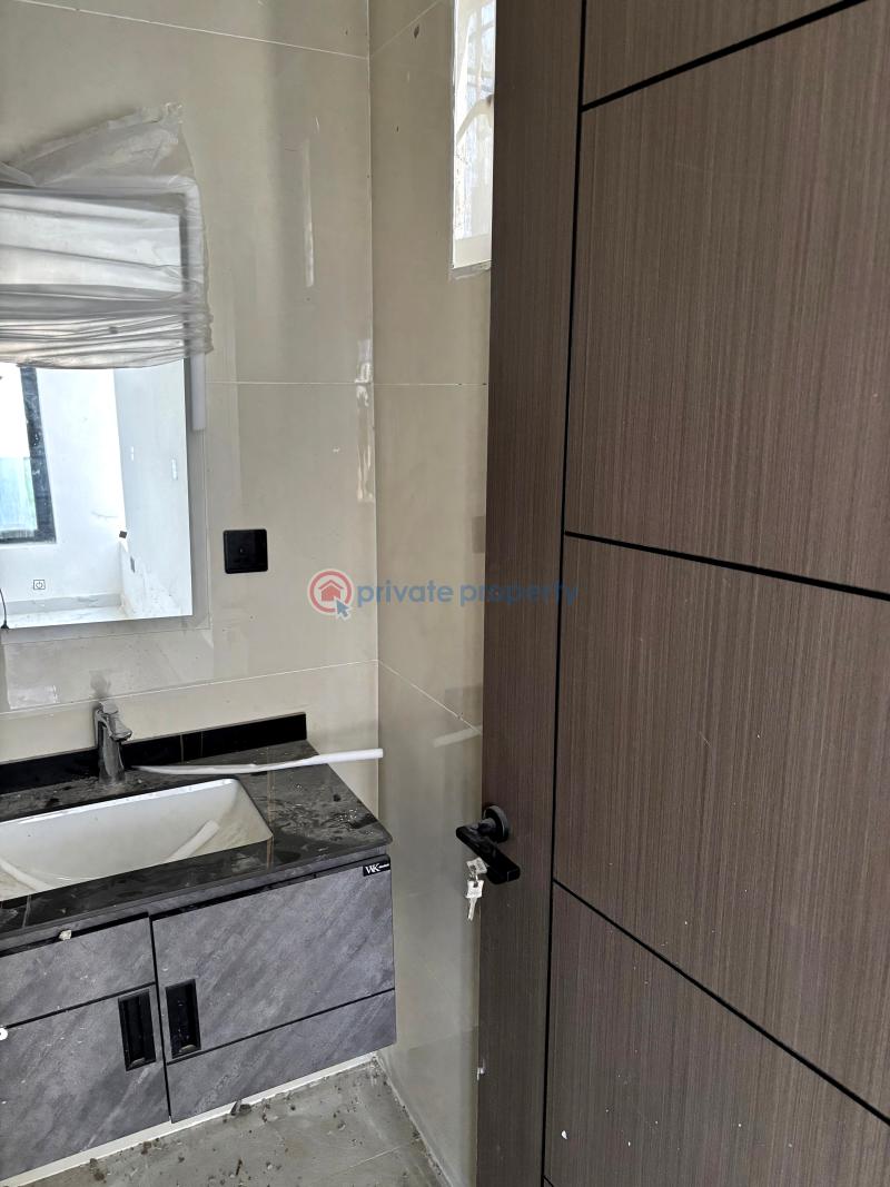 4 bedroom Semi detached Duplex For Sale Freedom Way Lekki Phase 1 Lagos - 6