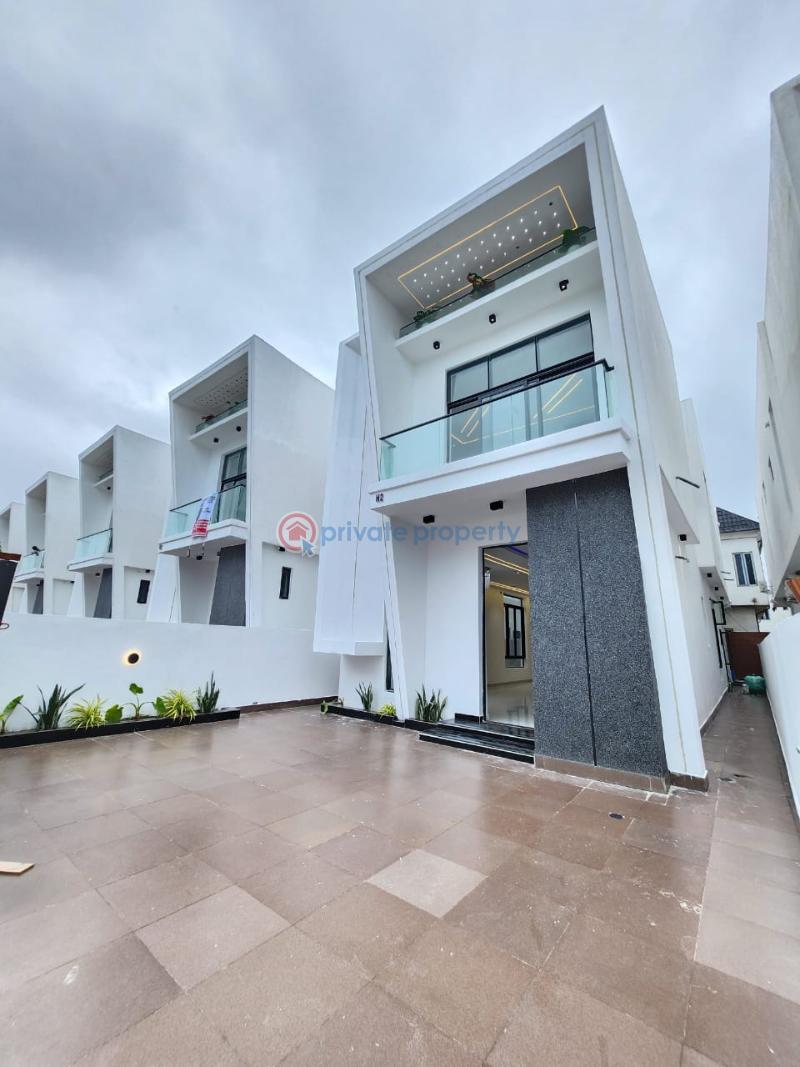 4 bedroom Detached Duplex For Sale Orchid Road Along Lekki Expressway Lagos - 3