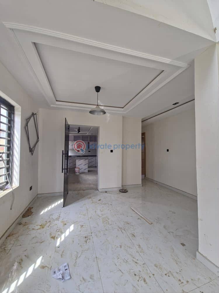 House For Sale Alalubosa Gra Phase 2, Ibadan Ibadan Oyo - 18
