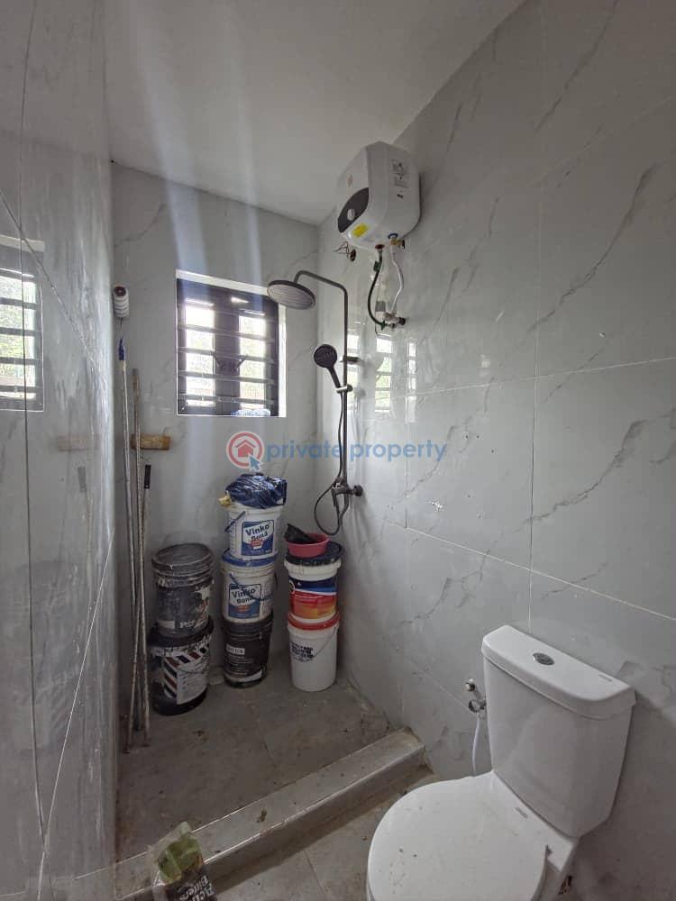 House For Sale Alalubosa Gra Phase 2, Ibadan Ibadan Oyo - 19