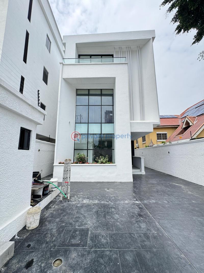 4 bedroom Detached Duplex For Sale Lekki Phase 1 Lagos