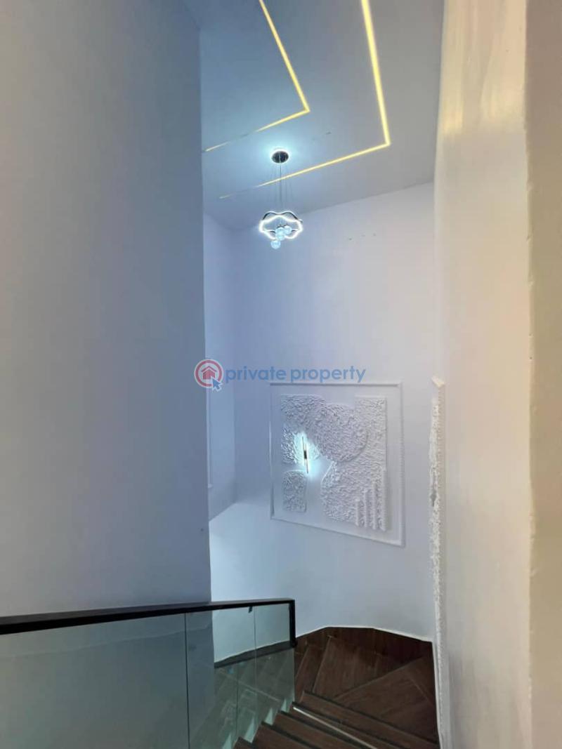 4 bedroom Semi detached Duplex For Sale Ajah Lagos - 11
