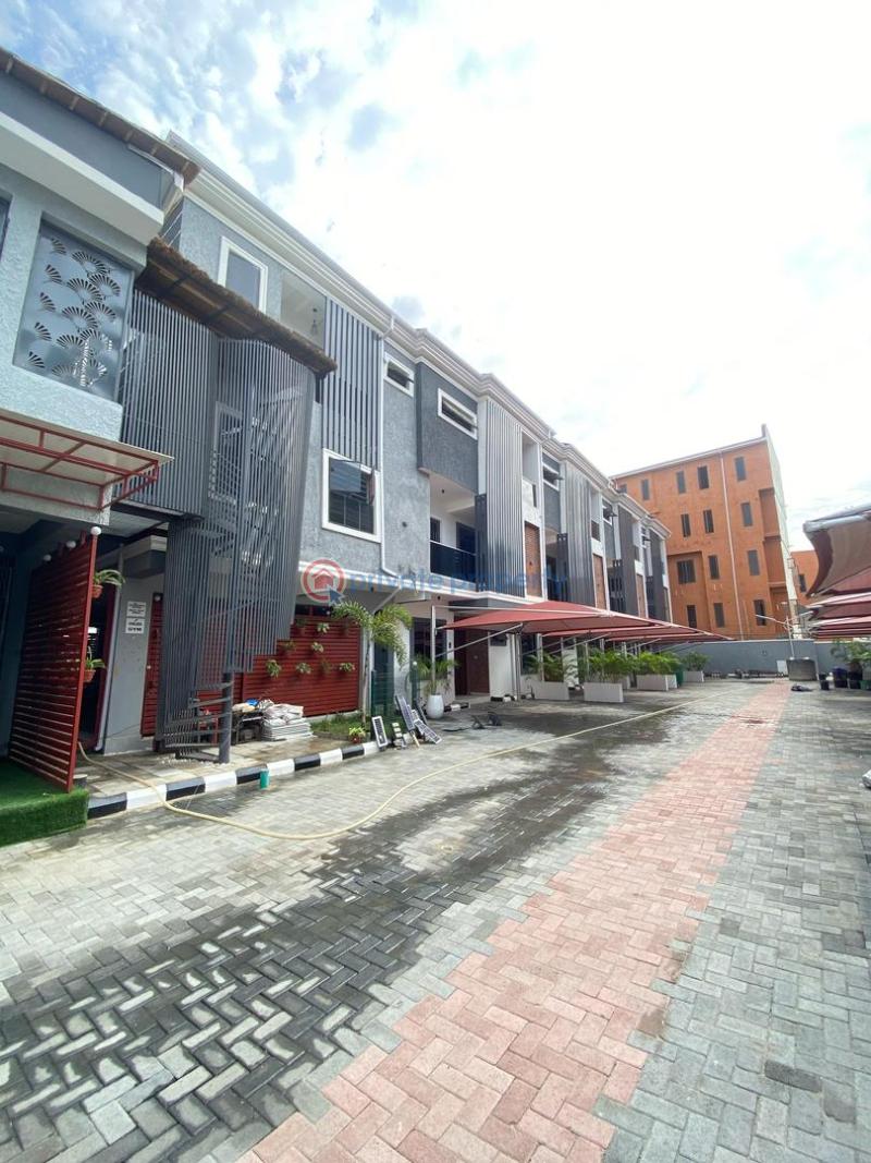 4 bedroom Terraced Duplex For Sale Ikate Elegushi Lekki Lagos - 1