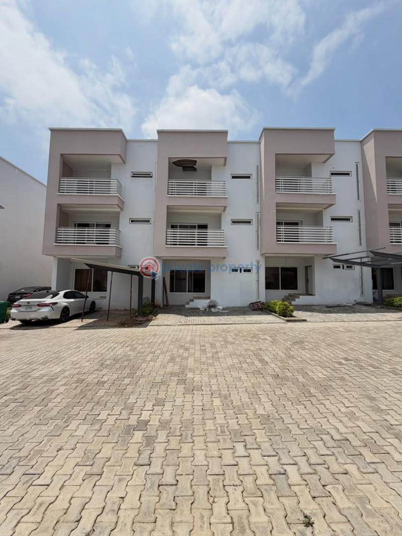 4 bedroom Terraced Duplex For Rent In An Estate Utako Abuja Utako Abuja Phase 2  - 0