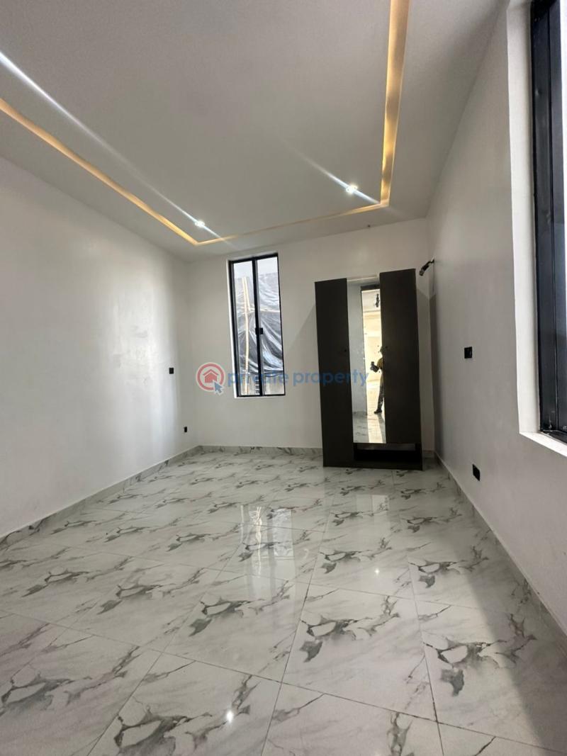 5 bedroom Detached Duplex For Sale Chevron Drive Lekki Lagos - 9