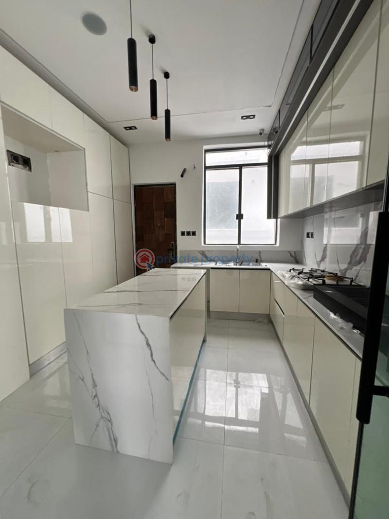 5 bedroom Detached Duplex For Sale Chevron Drive Lekki Lagos - 3