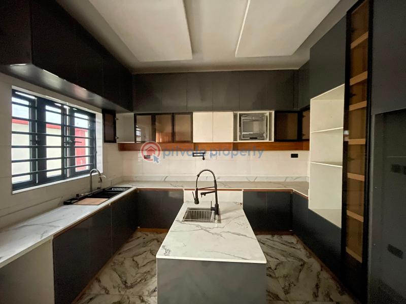 5 bedroom Flat & Apartment For Sale Ogudu GRA Lagos - 1