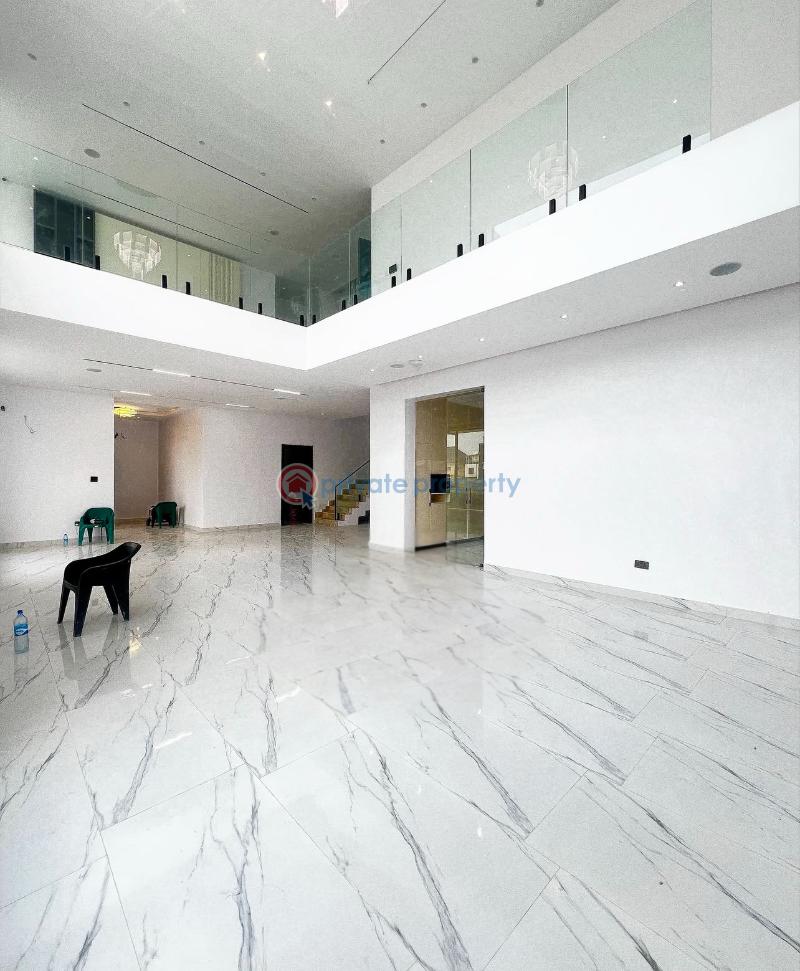 5 bedroom Detached Bungalow For Sale Secure Estate At Ikate Lekki Ikate Elegushi Lekki Lagos - 2