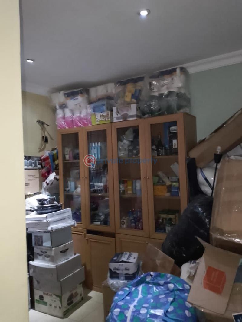 5 bedroom Semi detached Duplex For Sale Wemco Road Ogba Lagos - 10