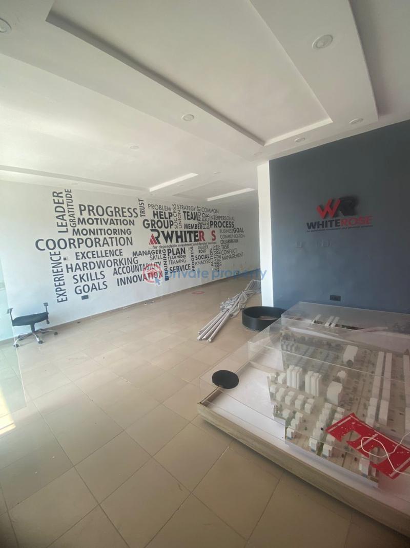 Shop For Rent Lekki Phase 1 Lagos - 5
