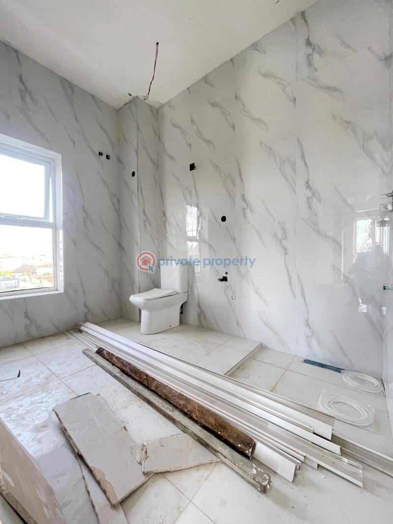 4 bedroom Penthouse For Sale Kolapo Ishola Gra Akinyele Ibadan Oyo - 11