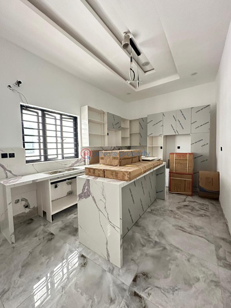 5 bedroom Duplex For Sale London Estate Osapa Lekki Lagos - 11