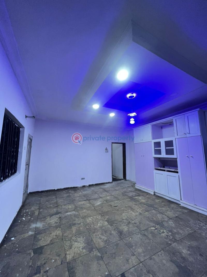 1 bedroom Self Contain For Rent Secured Estate Badore Ajah Lagos - 4
