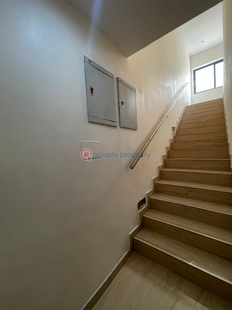 4 bedroom Terraced Duplex For Rent Chevron Drive Lekki Lagos - 4