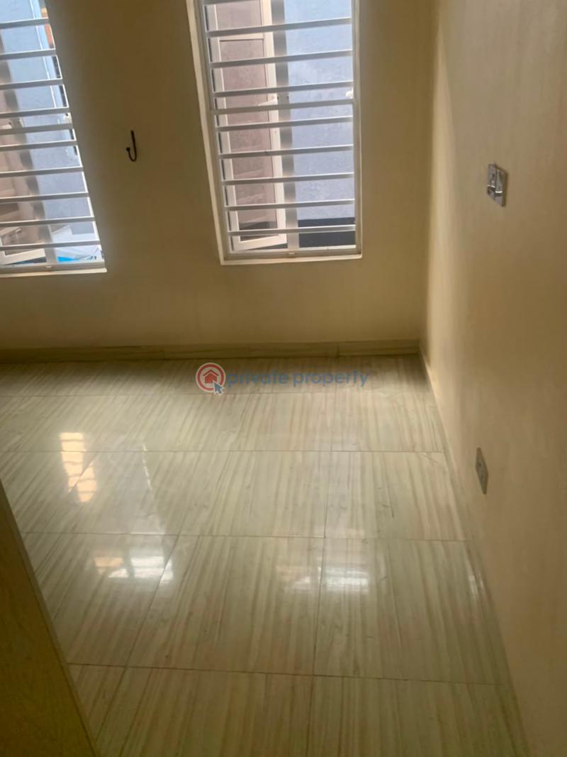 4 bedroom Terraced Duplex For Rent Chevron Drive Lekki Lagos - 4