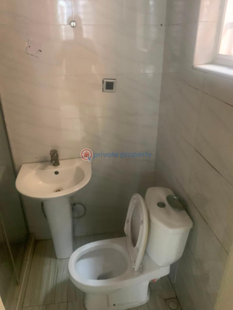 4 bedroom Terraced Duplex For Rent Chevron Drive Lekki Lagos - 2