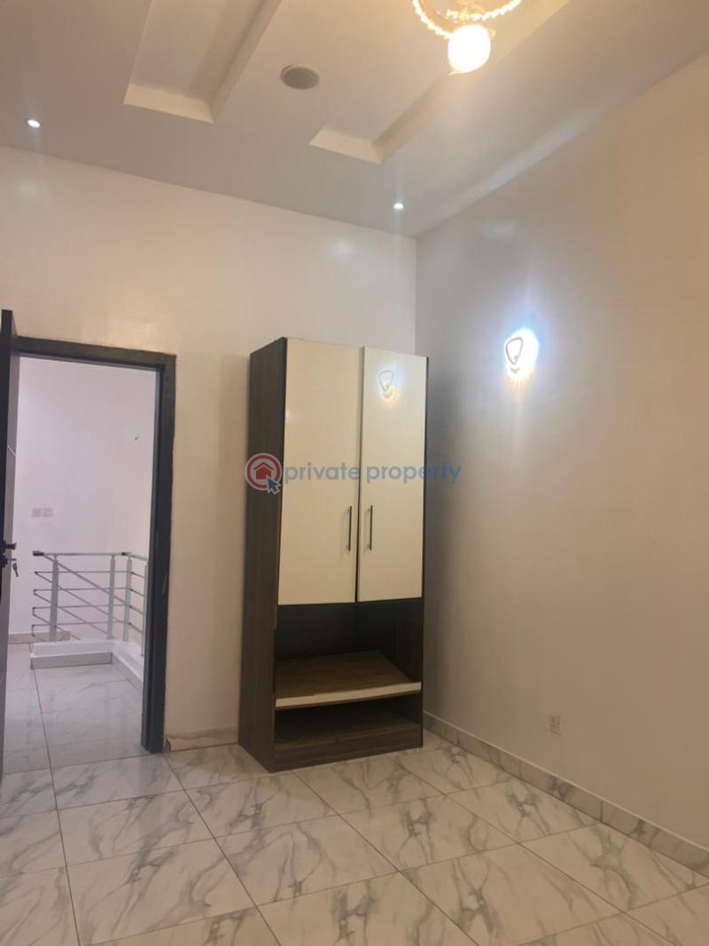 4 bedroom Semi detached Duplex For Rent Chevron Drive Lekki Lagos - 4