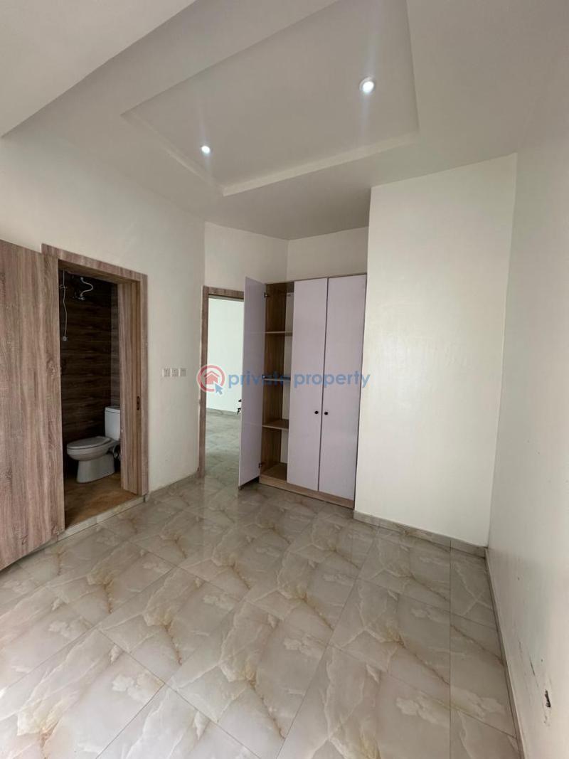 2 bedroom Block Of Flats For Sale Chevron Lekki Lagos - 5