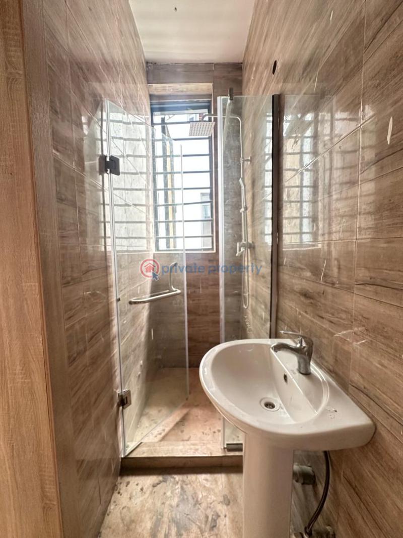 2 bedroom Block Of Flats For Sale Chevron Lekki Lagos - 7