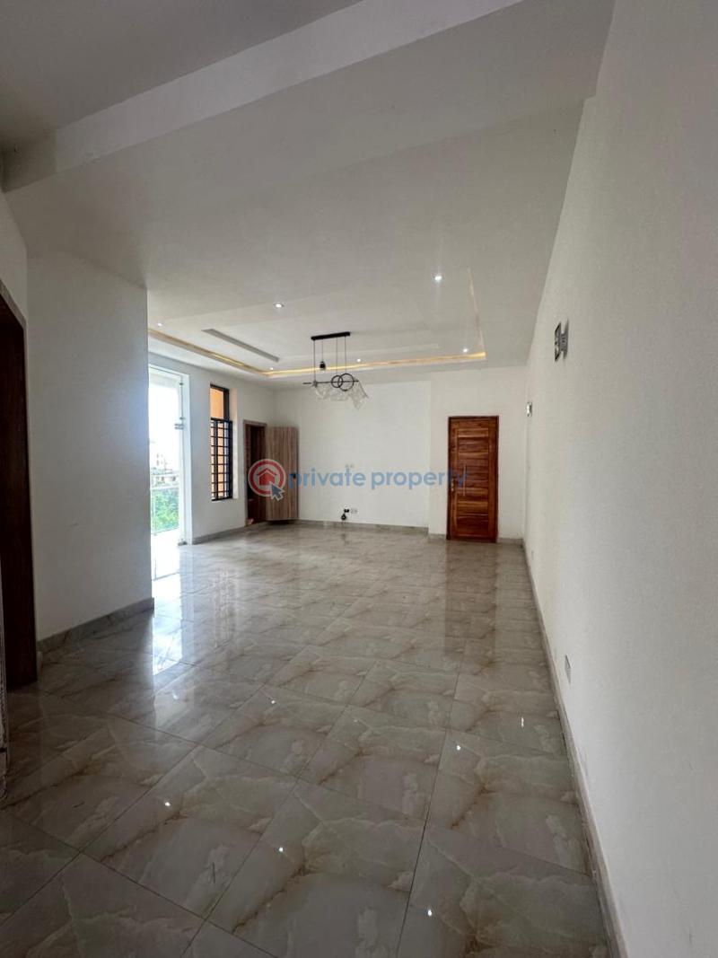 2 bedroom Block Of Flats For Sale Chevron Lekki Lagos - 1