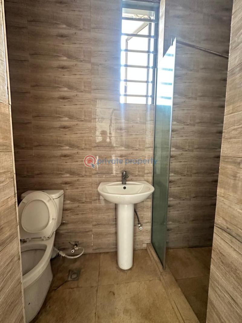 2 bedroom Block Of Flats For Sale Chevron Lekki Lagos - 8