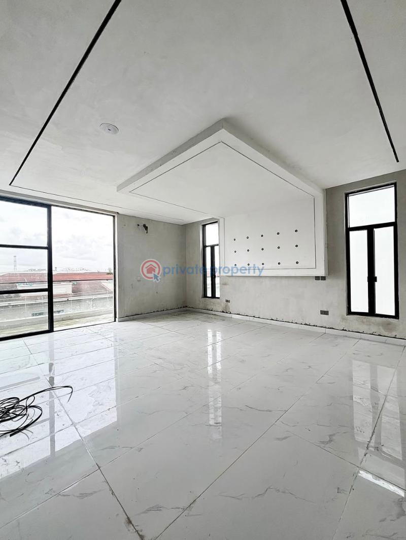 Modern fully detached duplex - 10 5 bedroom Detached Duplex For Sale Lekki Phase 1 Lagos - 10