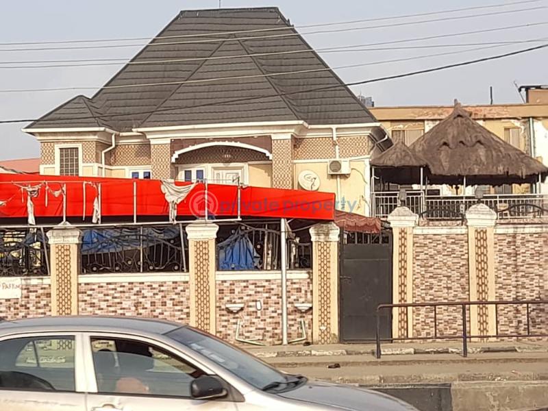Restaurant/Bar For Sale Iyana Ipaja Road Iyana Ipaja Lagos
