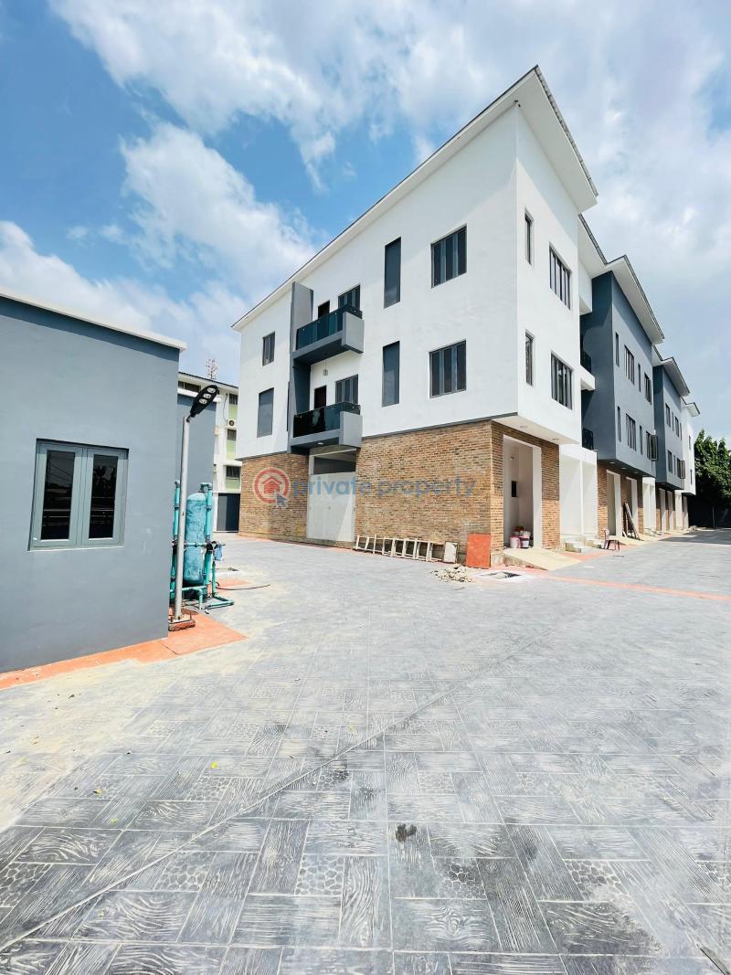 4 bedroom Commercial Property For Rent Ikeja GRA Lagos - 10