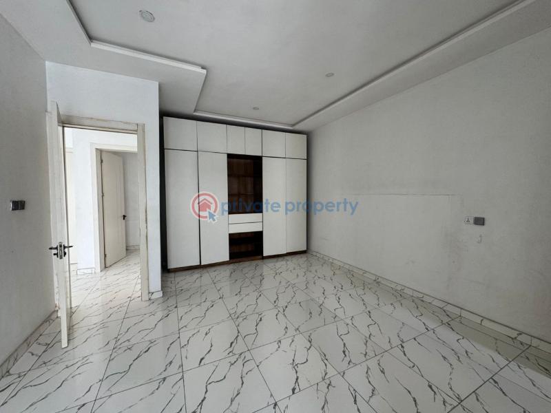 2 bedroom Block Of Flats For Sale Chevron Drive Lekki Scheme 2 Ajah Lagos - 5