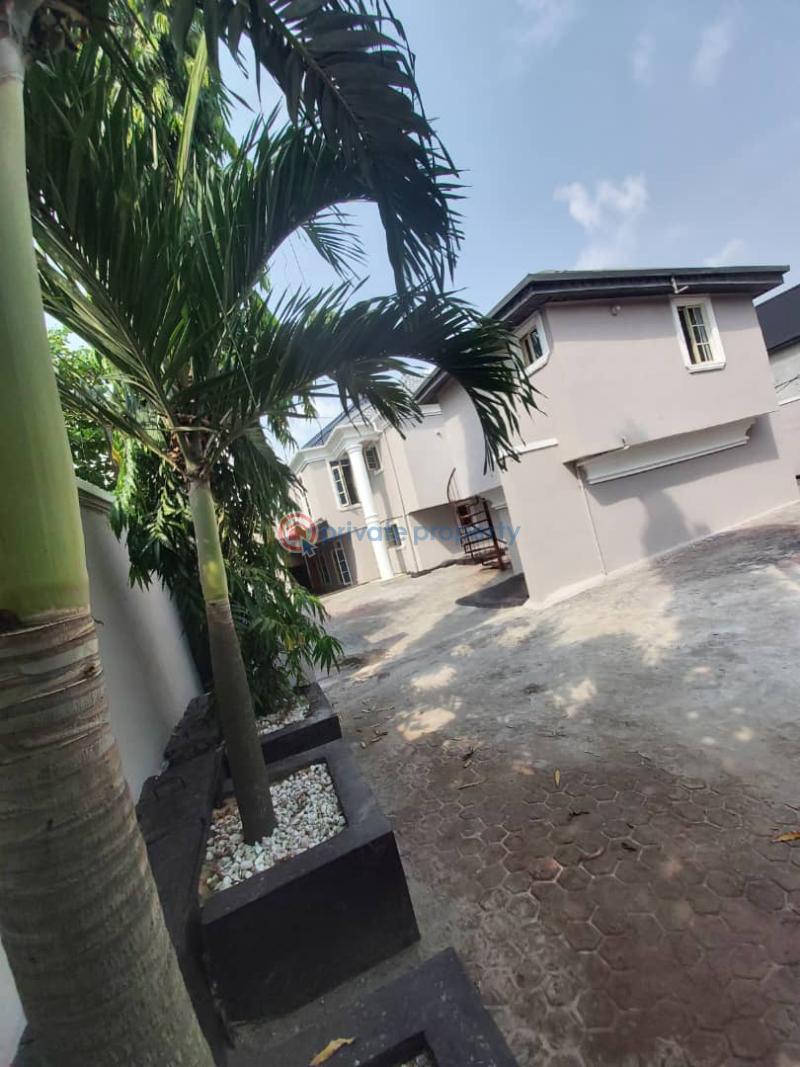 1 bedroom Mini Flat For Rent Opposite Mayfair Garden Awoyaya Ajah Lagos - 8