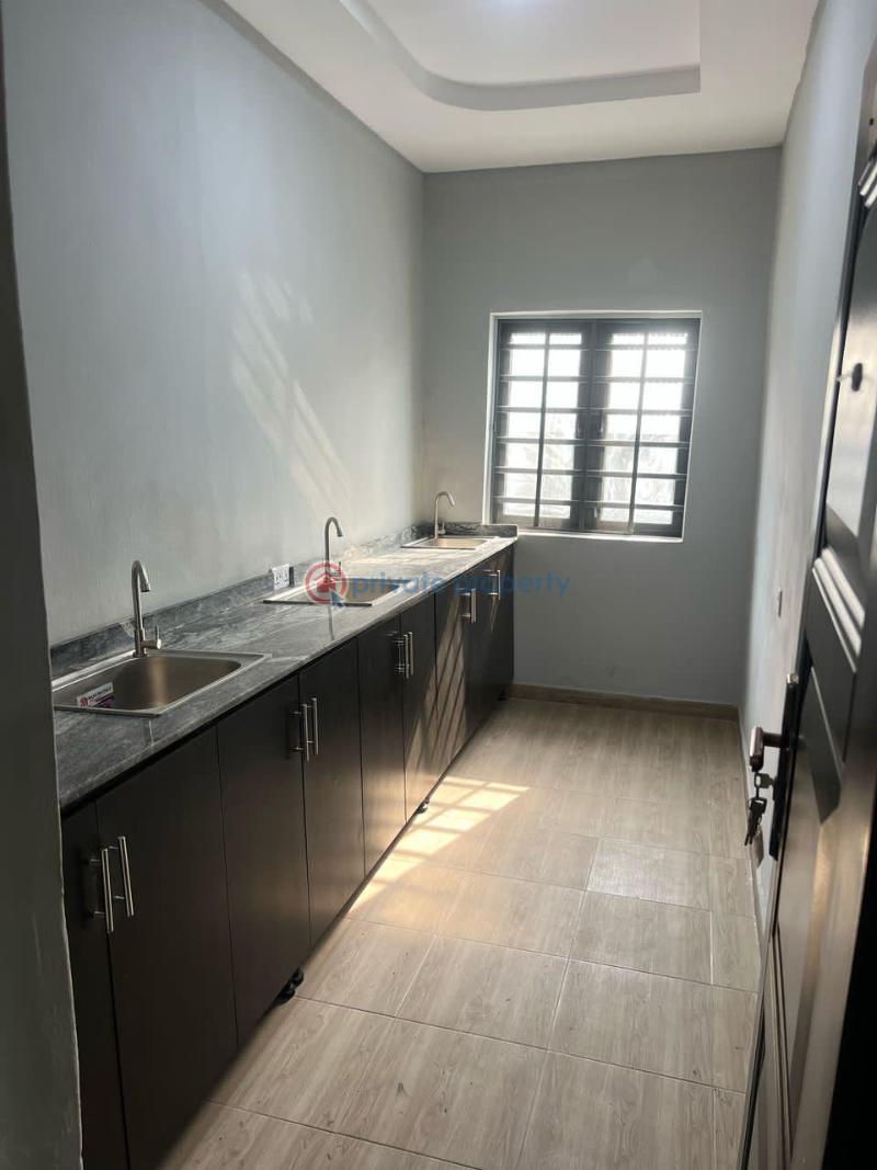 House For Rent The Heart Of **agbowo** Ibadan Oyo - 2