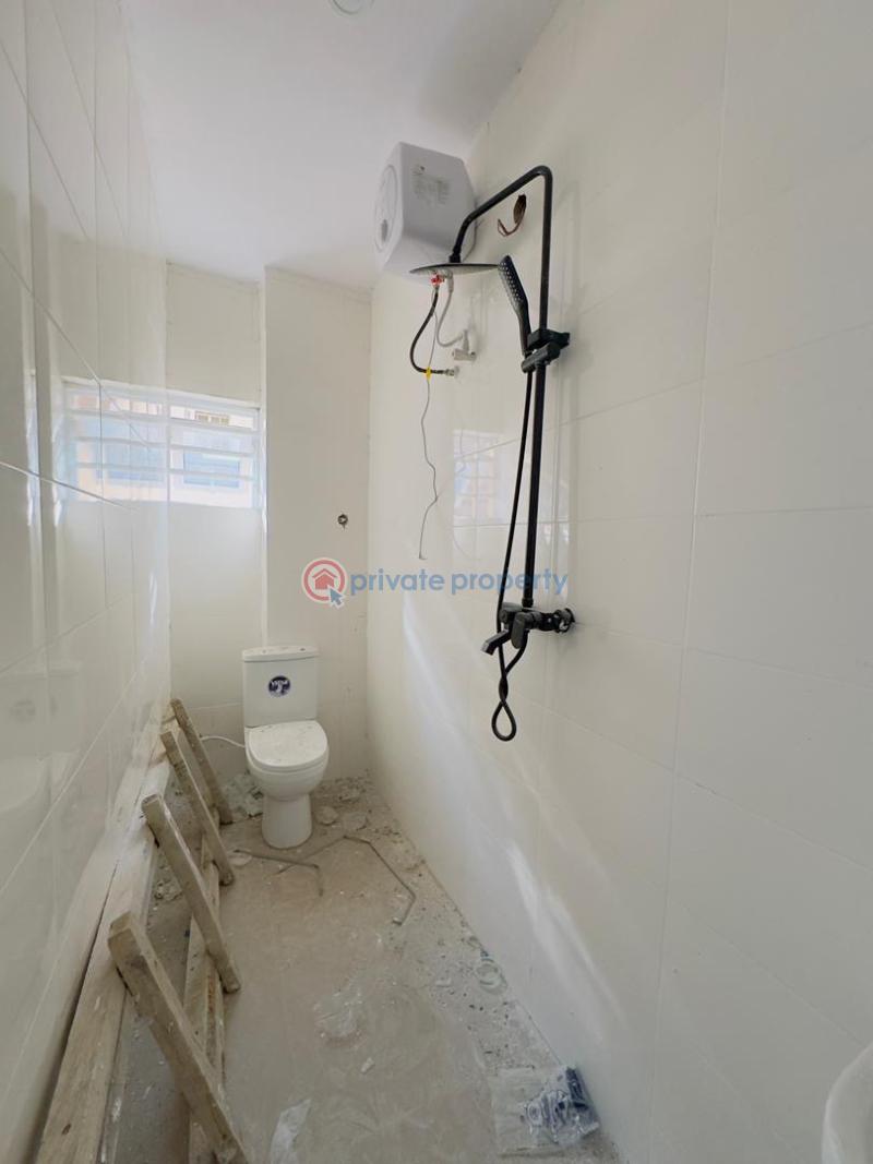 1 bedroom Mini Flat For Sale Yaba Lagos - 9
