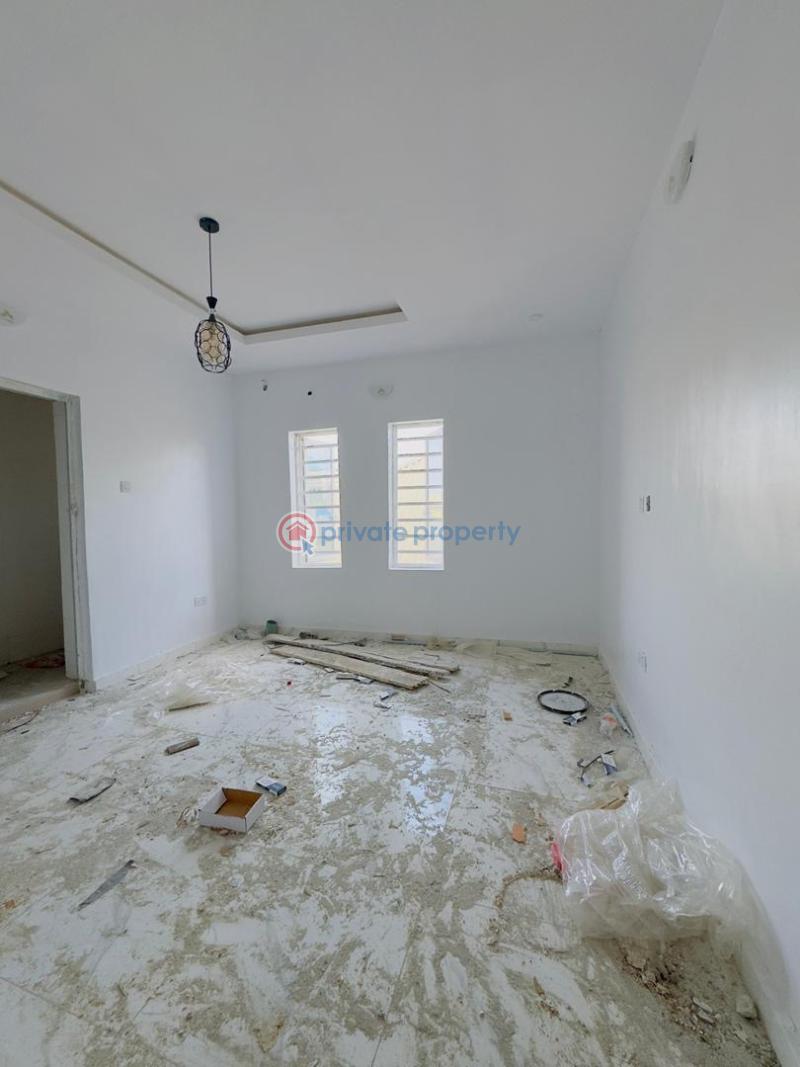 1 bedroom Mini Flat For Sale Yaba Lagos - 2