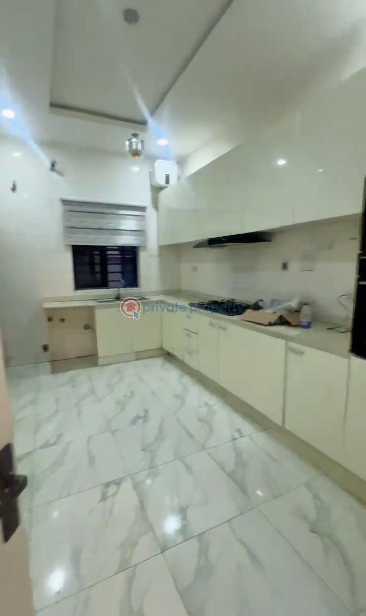 1 bedroom Mini Flat For Rent Gra Ikota Lekki Lagos - 14